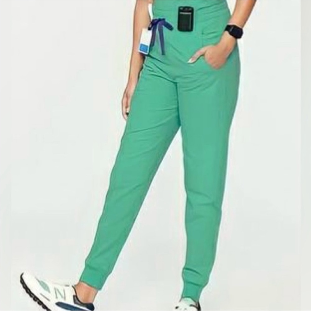 Figs Zamora jogger scrubs